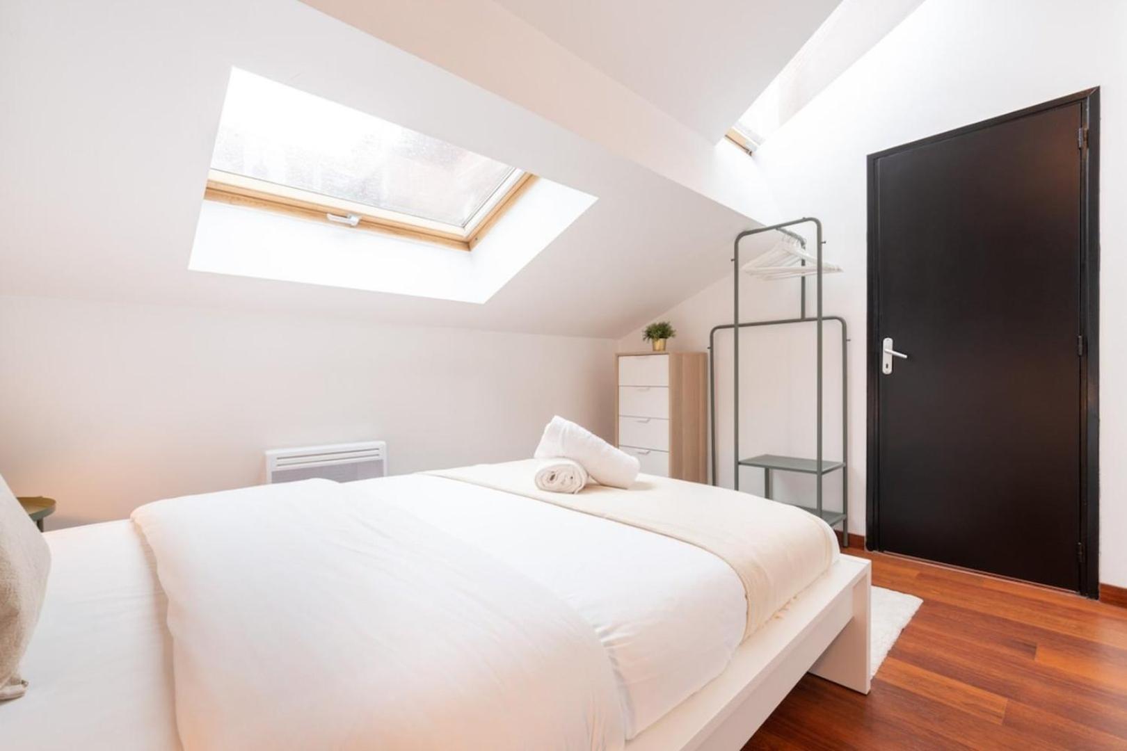 Lille Center - 4 Bedroom Duplex Apartment! Exteriör bild